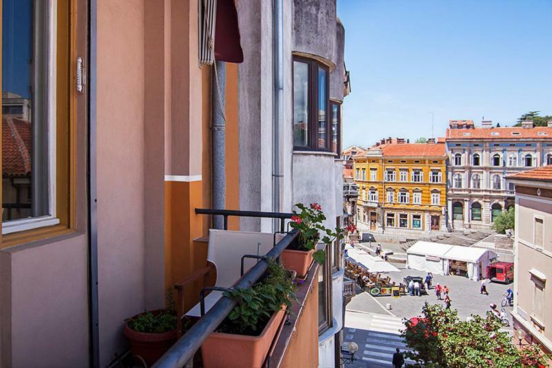 Pula Citybreak Екстериор снимка